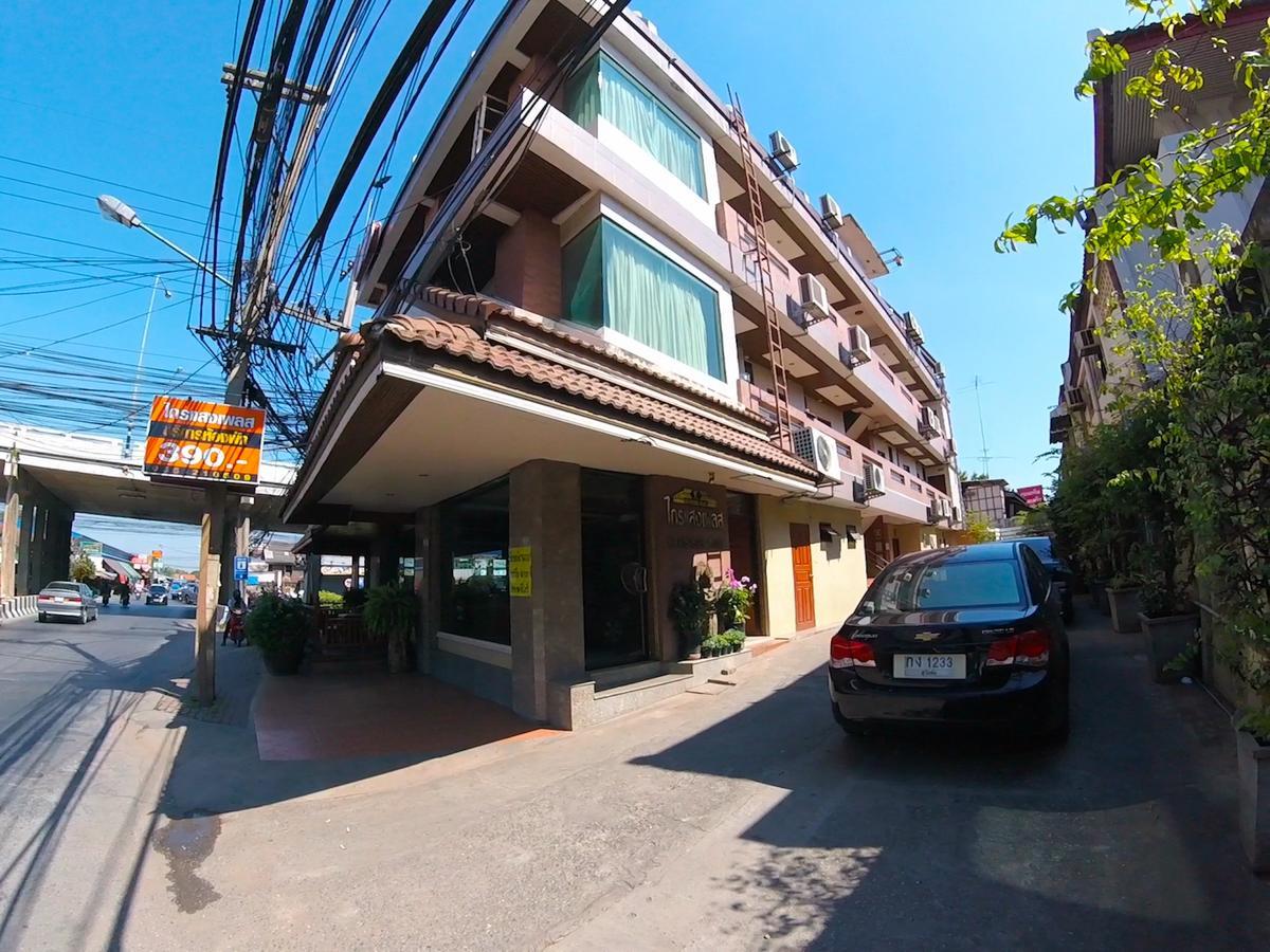 Kraisaeng Place Hotel Phitsanulok Exterior photo